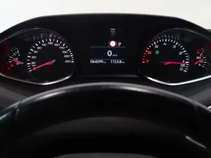 Photo 8 Peugeot 308  1.2 PureTech 130ch E6.c S&S Tech Edition EAT8