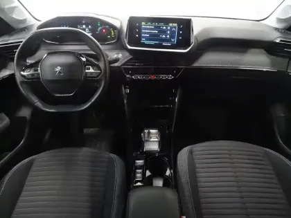 Photo 9 Peugeot 208  e- 136ch Style
