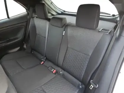 Photo 14 Toyota Yaris  Cross 116h Design MY22