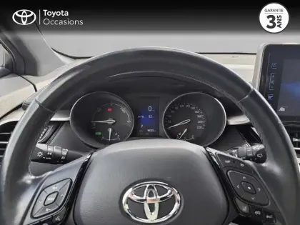 Photo 12 Toyota C-HR  122h Graphic 2WD E-CVT