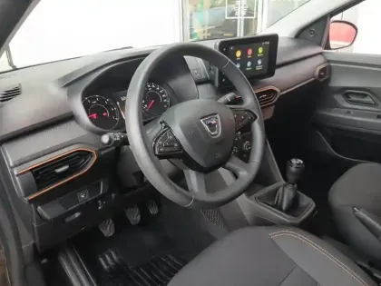 Photo 11 Dacia Sandero  1.0 TCe 90ch Stepway Expression