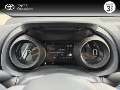 Photo 13 Toyota Yaris  Cross 116h Dynamic MY22