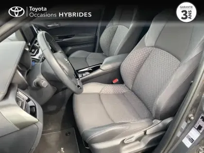 Photo 10 Toyota C-HR  122h Edition 2WD E-CVT MY22
