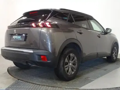 Photo 7 Peugeot 2008  1.2 PureTech 100ch S&S Style