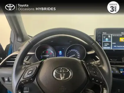 Photo 12 Toyota C-HR  1.8 Hybride 122ch Dynamic Ultimate E-CVT