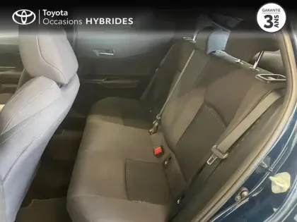Photo 11 Toyota C-HR  1.8 Hybride 122ch Dynamic Ultimate E-CVT