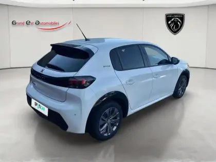 Photo 5 Peugeot 208  e- 136ch Style