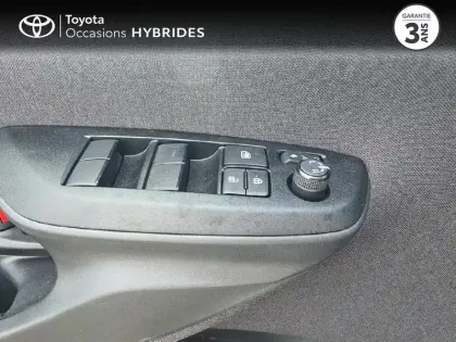 Photo 13 Toyota Yaris  116h Design 5p MC24