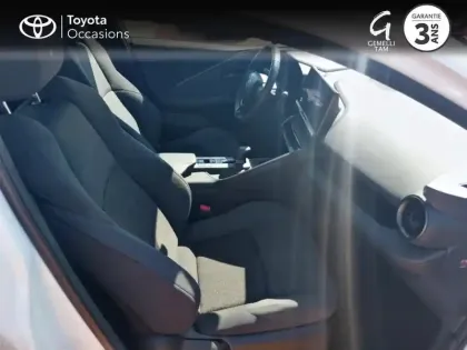 Photo 5 Toyota C-HR  1.8 Hybride 140ch Dynamic NG23