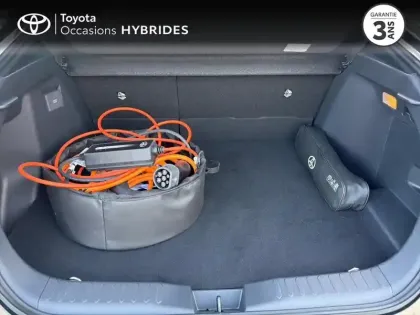 Photo 9 Toyota C-HR  2.0 Hybride Rechargeable 225ch Design MY25