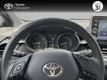 Photo 12 Toyota C-HR  1.8 Hybride 122ch Dynamic Ultimate MY23