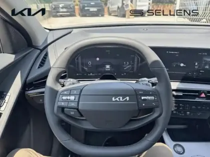 Photo 8 Kia Niro  1.6 GDi 138ch HEV Premium DCT6