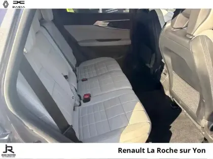Photo 14 Renault Espace  1.2 E-Tech full hybrid 200ch Iconic 7 places - 24