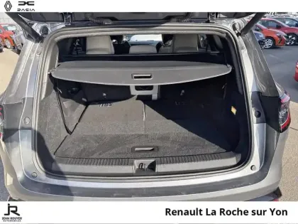 Photo 13 Renault Espace  1.2 E-Tech full hybrid 200ch Iconic 7 places - 24