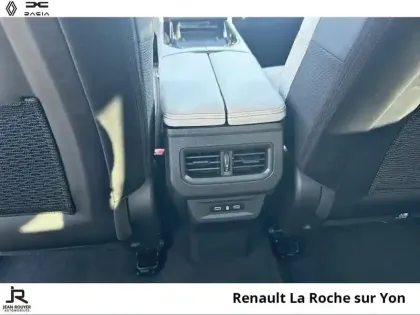 Photo 6 Renault Espace  1.2 E-Tech full hybrid 200ch Iconic 7 places - 24