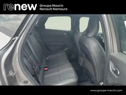 Photo 7 Renault Captur  1.6 E-Tech hybride 145ch Engineered