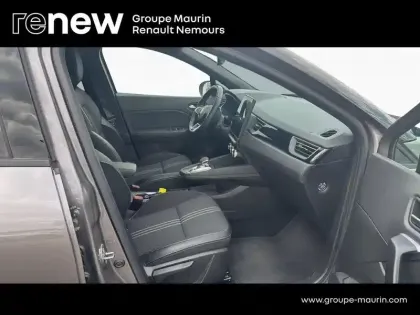Photo 6 Renault Captur  1.6 E-Tech hybride 145ch Engineered