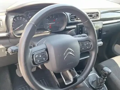 Photo 12 Citroën C3  1.2 PureTech 110ch S&S MAX