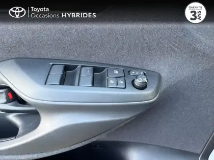 Photo 13 Toyota Yaris  Cross 116h Dynamic MC24