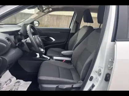 Photo 9 Toyota Yaris  Cross 116h Dynamic Business MY22 116h 2WD
