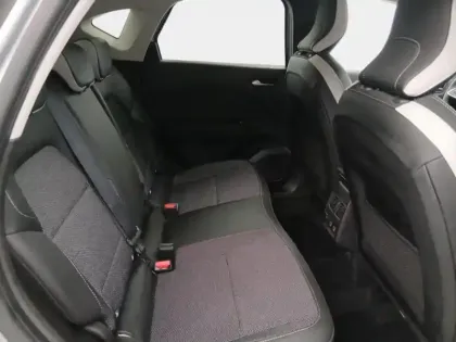 Photo 11 Renault Captur  1.6 E-Tech hybride 145ch Techno
