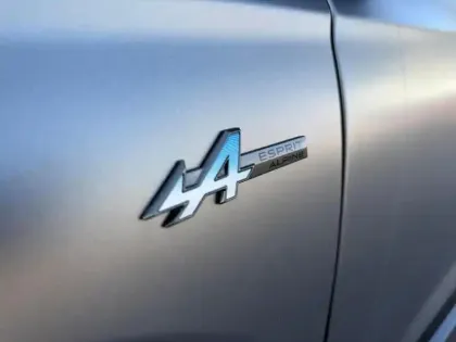 Photo 8 Renault Austral  1.2 E-Tech full hybrid 200ch esprit Alpine - 25