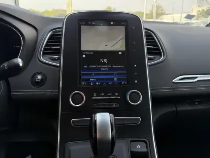 Photo 9 Renault Grand Scenic III Intens Blue dCi 120 EDC