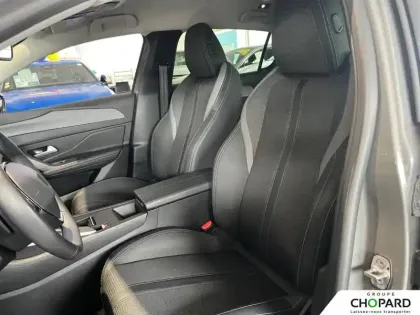 Photo 8 Peugeot 308  Hybrid 136 e-DCS6