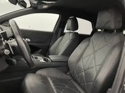 Photo 13 DS DS 7 DS7 Crossback Hybride E-Tense 225 EAT8