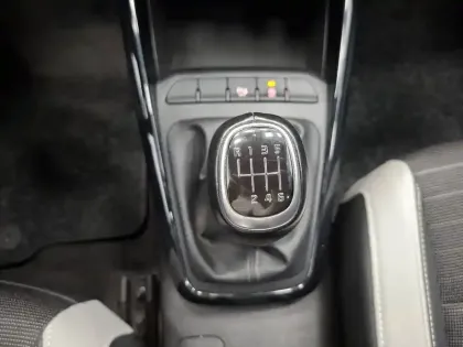 Photo 28 Kia Stonic  1.0 T-GDi 120 ch ISG BVM6