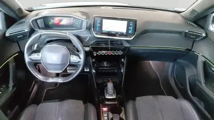Photo 18 Peugeot 2008  BlueHDi 130 S&S EAT8