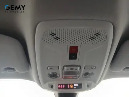 Photo 16 Peugeot 2008  PureTech 130 S&S BVM6