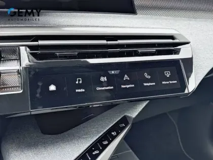 Photo 14 Peugeot 3008  Electrique 210 ch 73 kWh