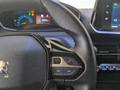 Photo 17 Peugeot 208  Electrique 50 kWh 136ch