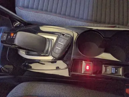 Photo 16 Peugeot 208  Electrique 50 kWh 136ch