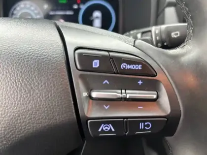 Photo 18 Hyundai Kona  1.6 CRDi 136 DCT-7 Hybrid 48V