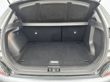 Photo 5 Hyundai Kona  1.6 CRDi 136 DCT-7 Hybrid 48V
