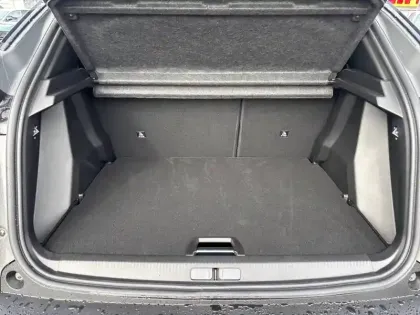Photo 5 Peugeot 2008  Hybrid 145 e-DCS6