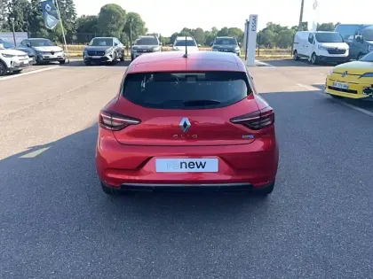 Photo 13 Renault Clio  E-Tech 140
