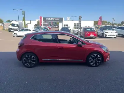 Photo 15 Renault Clio  E-Tech 140