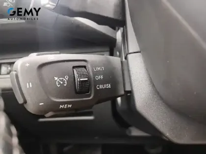 Photo 15 Peugeot 3008  Hybrid 225 e-EAT8