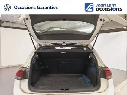 Photo 13 Volkswagen Golf  1.5 eTSI OPF 130 DSG7