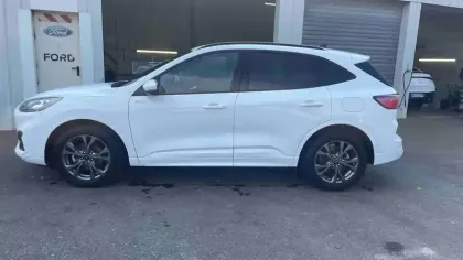 Photo 19 Ford Kuga  2.5 Duratec 190 ch FlexiFuel FHEV E85 Powershift