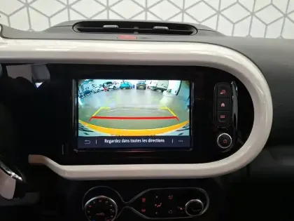 Photo 19 Renault Twingo  III E-Tech
