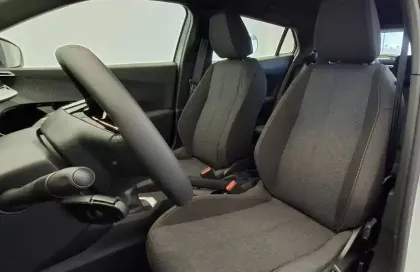 Photo 10 Peugeot 2008  100 S&S BVM6
