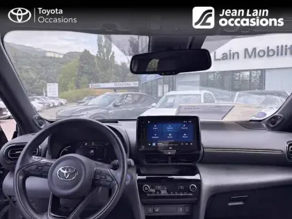 Photo 17 Toyota Yaris  Cross Hybride 116h AWD-i