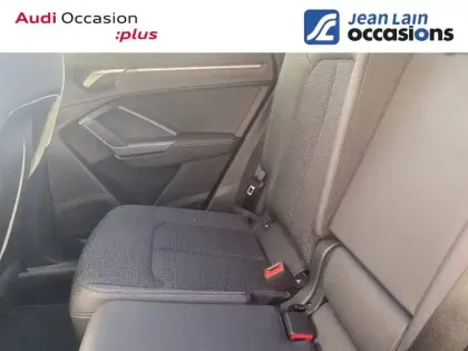 Photo 16 Audi Q3  35 TFSI 150 ch S tronic 7