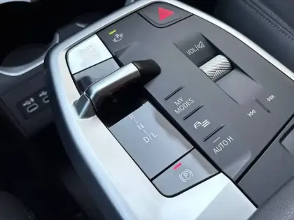 Photo 11 BMW X1  sDrive 18i 136ch DKG7
