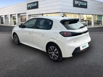Photo 16 Peugeot 208  PureTech 100 S&S BVM6