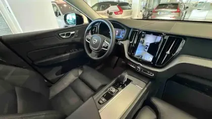 Photo 28 Volvo XC60  T6 AWD Hybride rechargeable 253 ch+145 ch Geartronic 8
